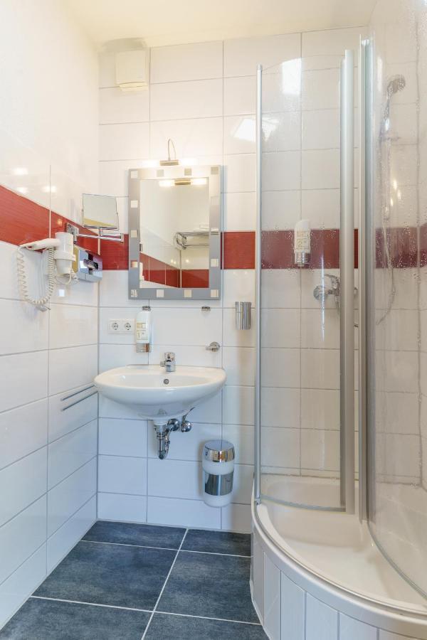 Hotel Rosenstein Heubach  Esterno foto