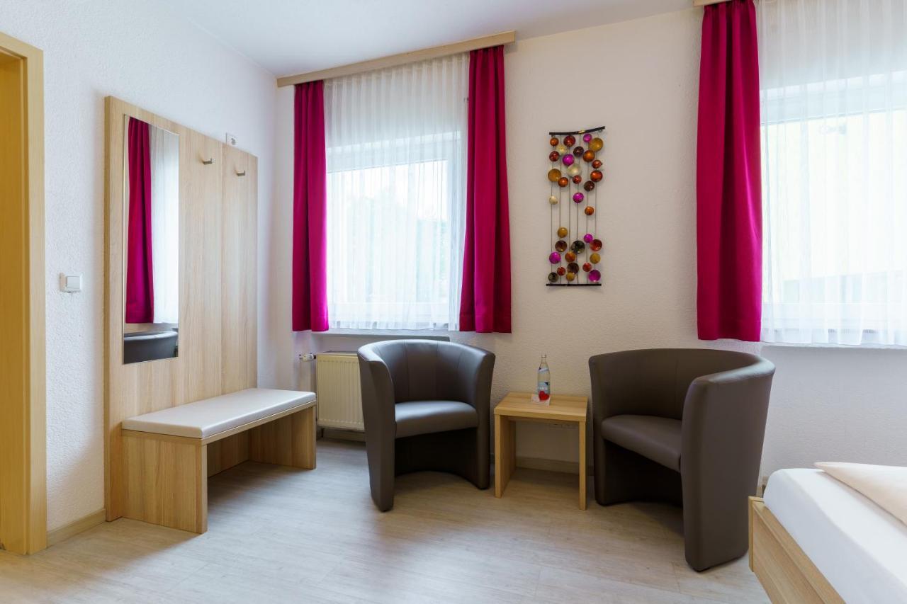 Hotel Rosenstein Heubach  Esterno foto