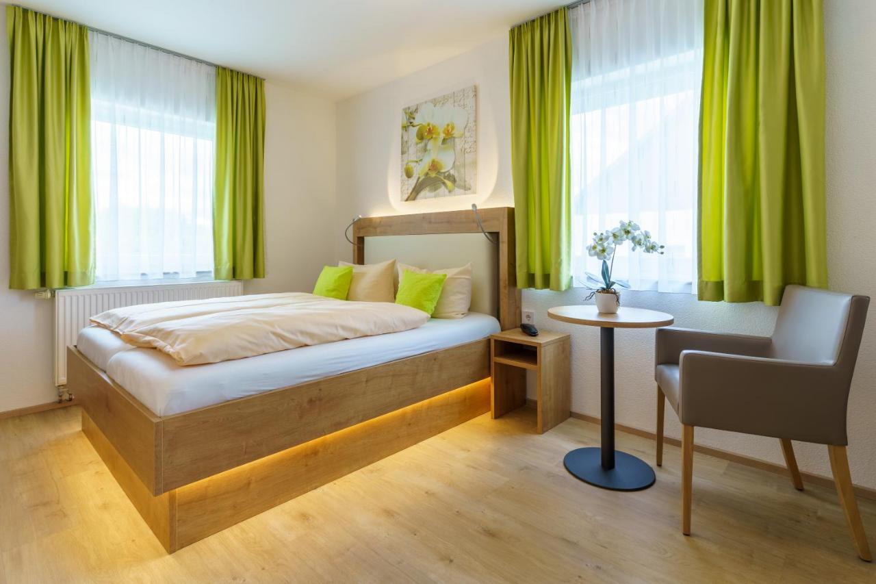 Hotel Rosenstein Heubach  Esterno foto