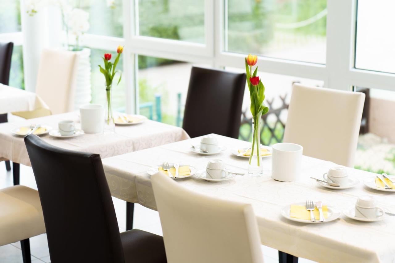 Hotel Rosenstein Heubach  Esterno foto