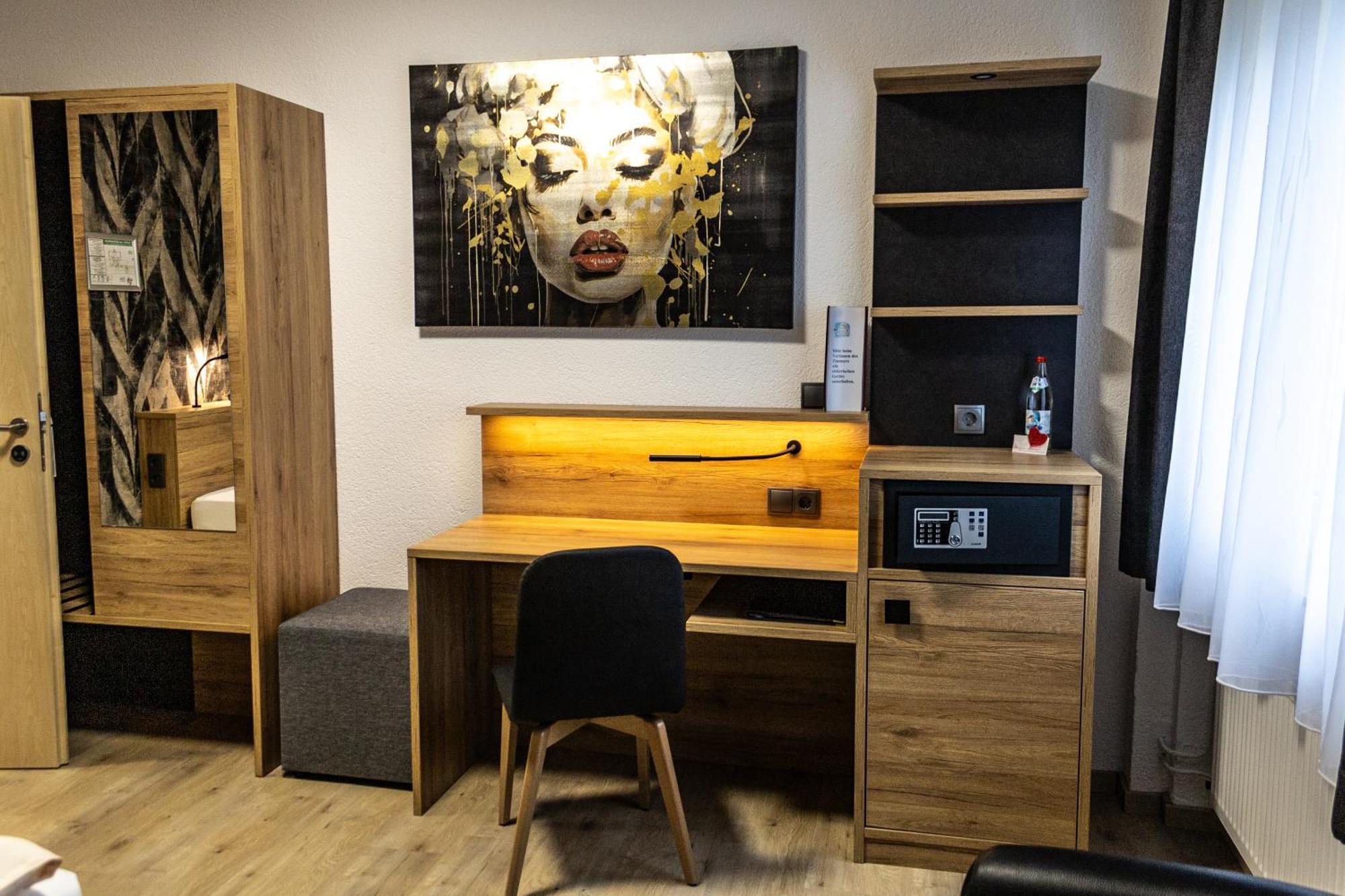 Hotel Rosenstein Heubach  Esterno foto